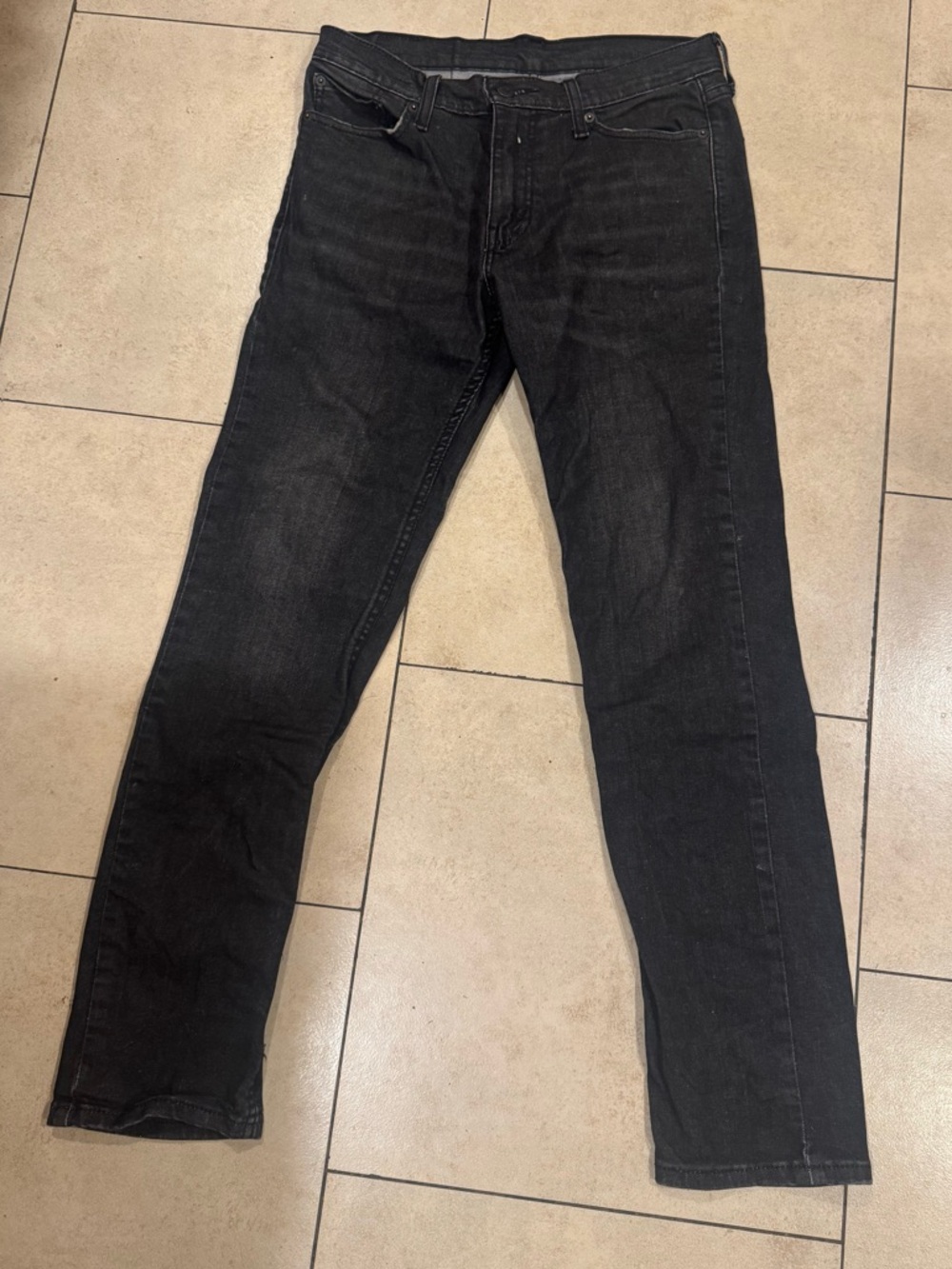 Levi’s 511 Black Jeans 30/32 Slim Straight Leg